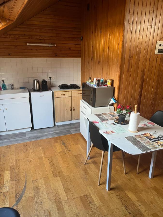 Апартаменты Studio En Plein Coeur Тюль Экстерьер фото